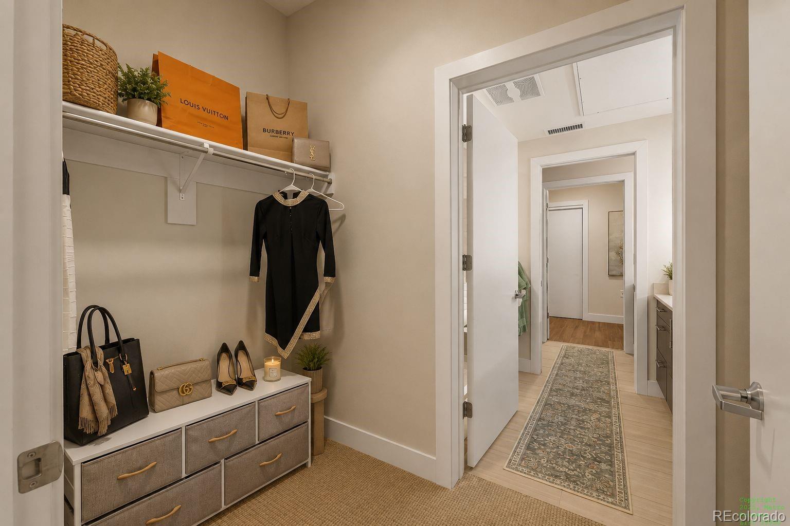MLS Image #12 for 2530  lawrence street,denver, Colorado
