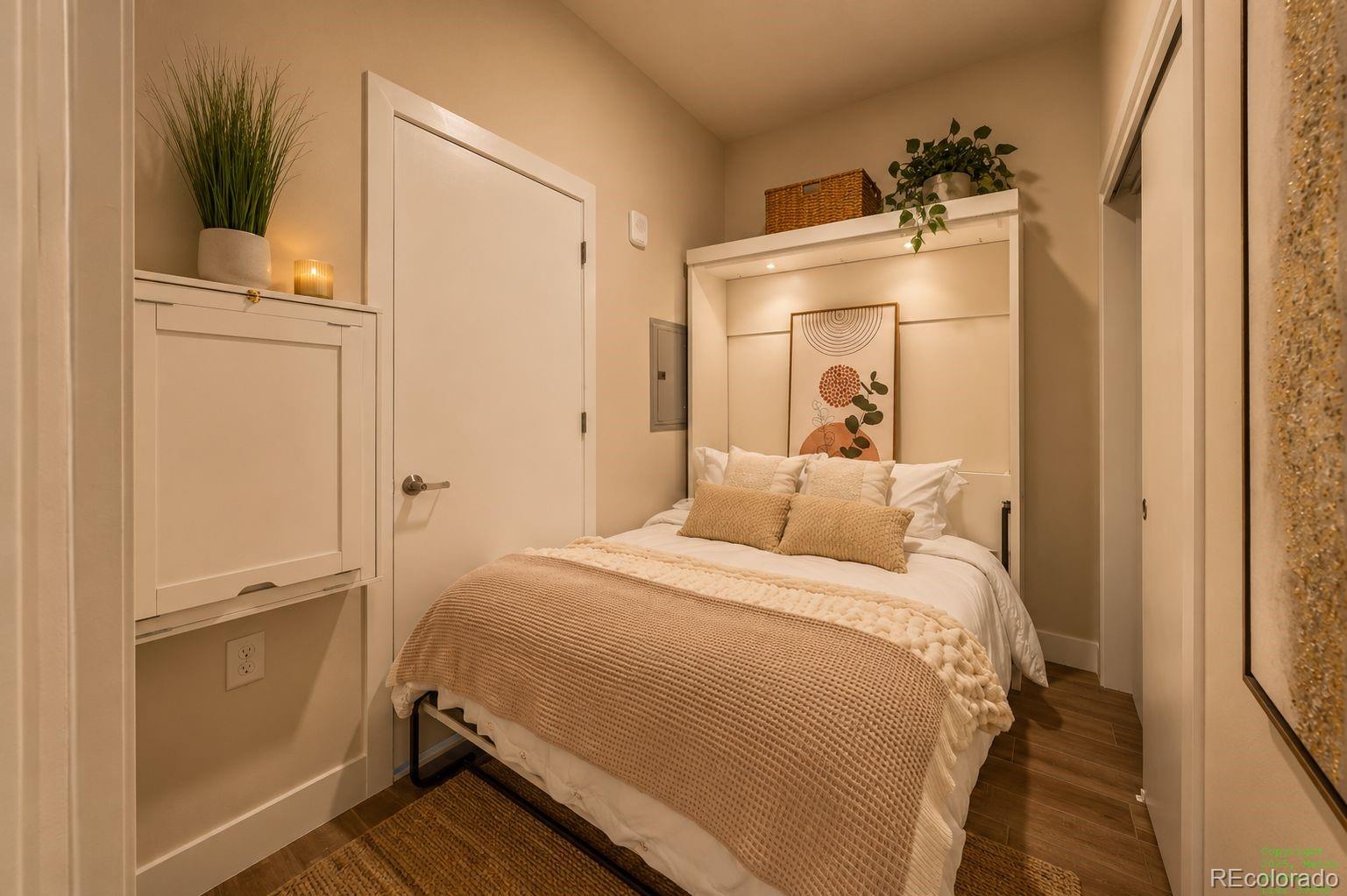 MLS Image #21 for 2530  lawrence street,denver, Colorado
