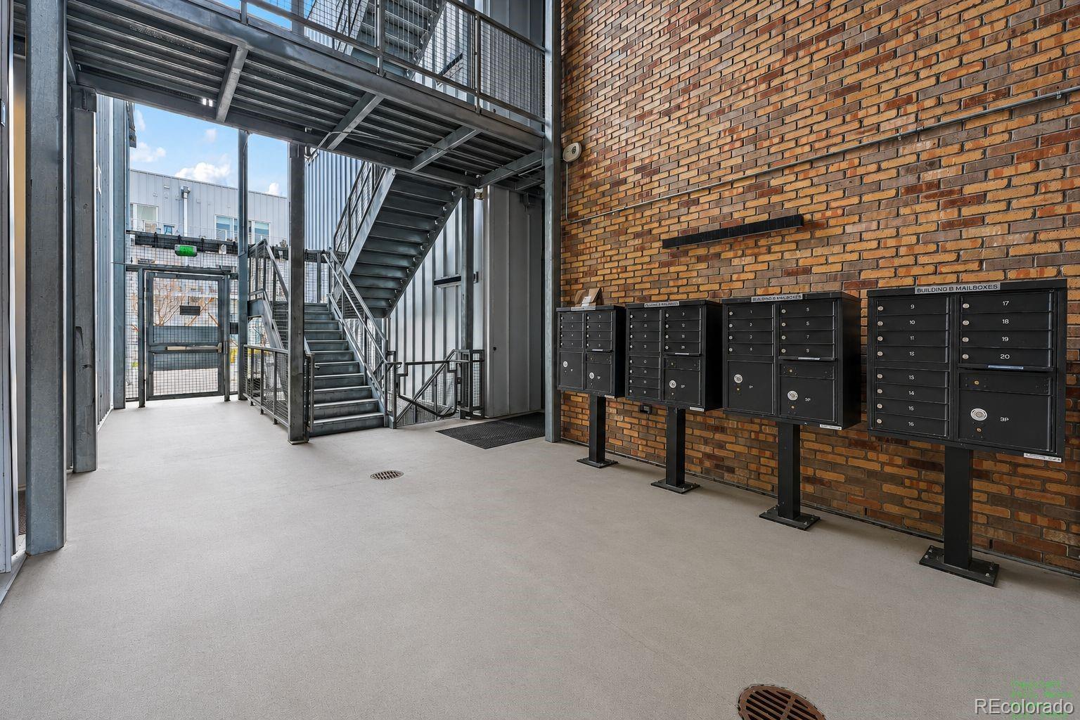 MLS Image #24 for 2530  lawrence street,denver, Colorado