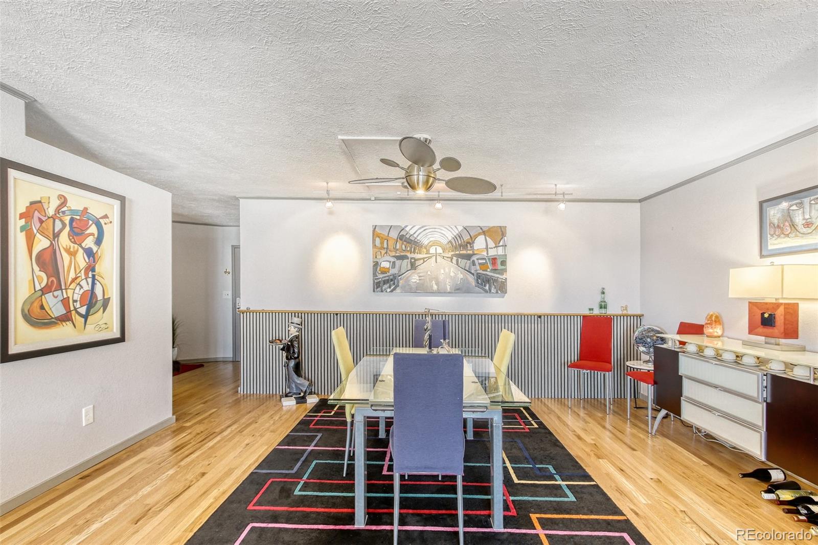 MLS Image #6 for 1777  larimer street 1908,denver, Colorado