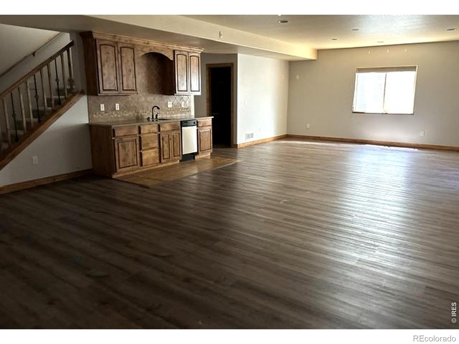 MLS Image #13 for 1986 e seadrift drive,windsor, Colorado