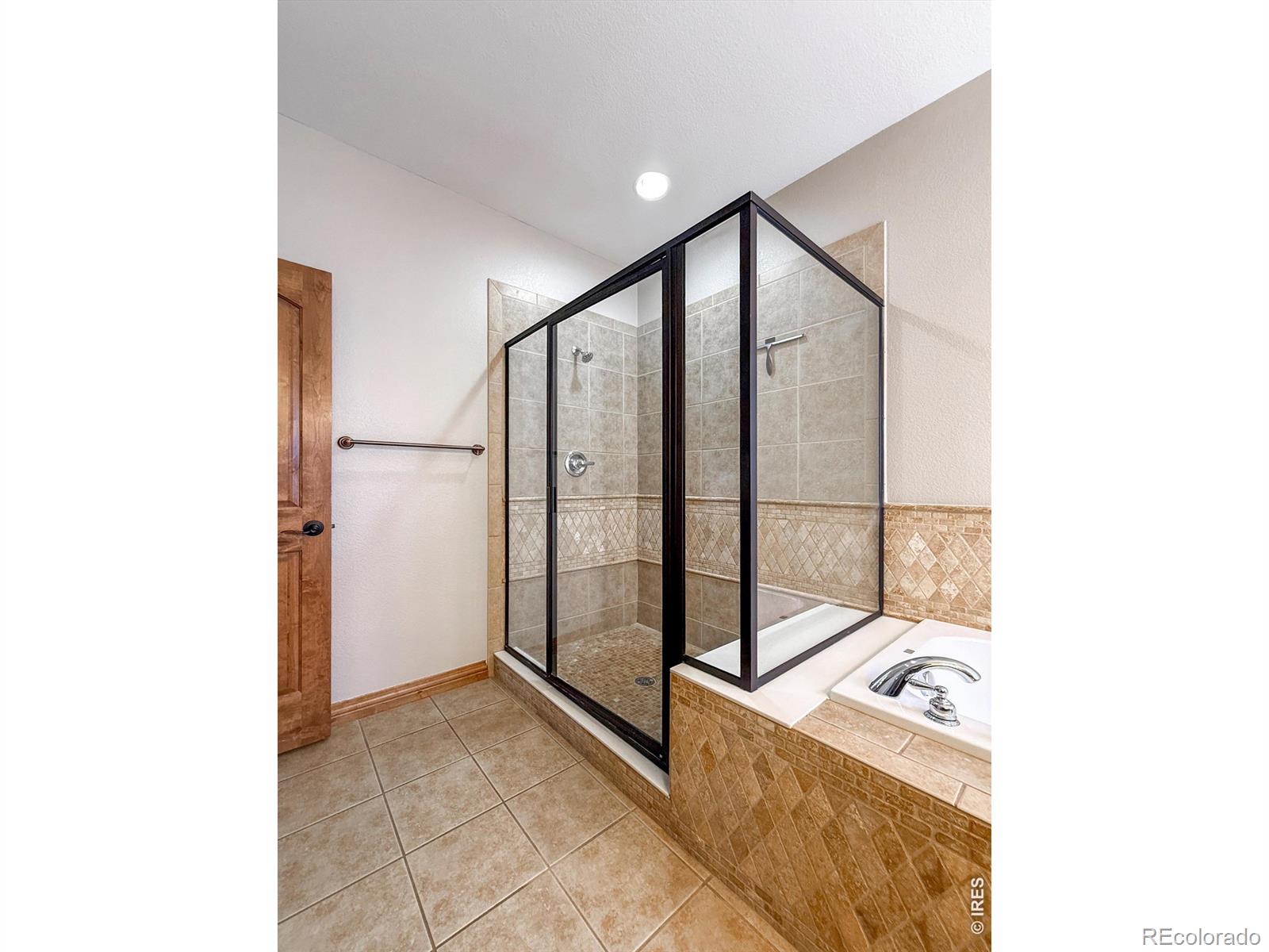 MLS Image #23 for 1986 e seadrift drive,windsor, Colorado