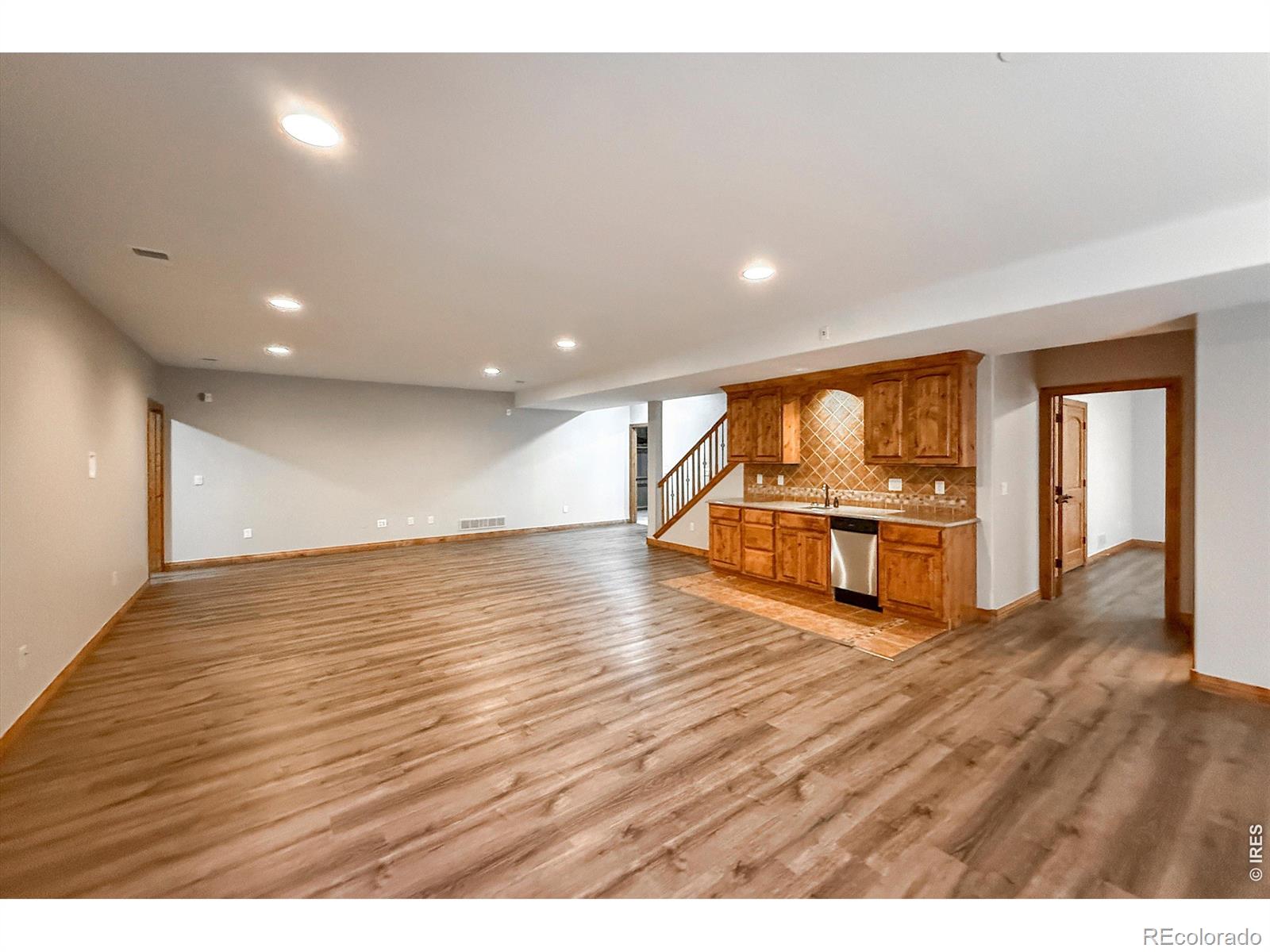 MLS Image #31 for 1986 e seadrift drive,windsor, Colorado