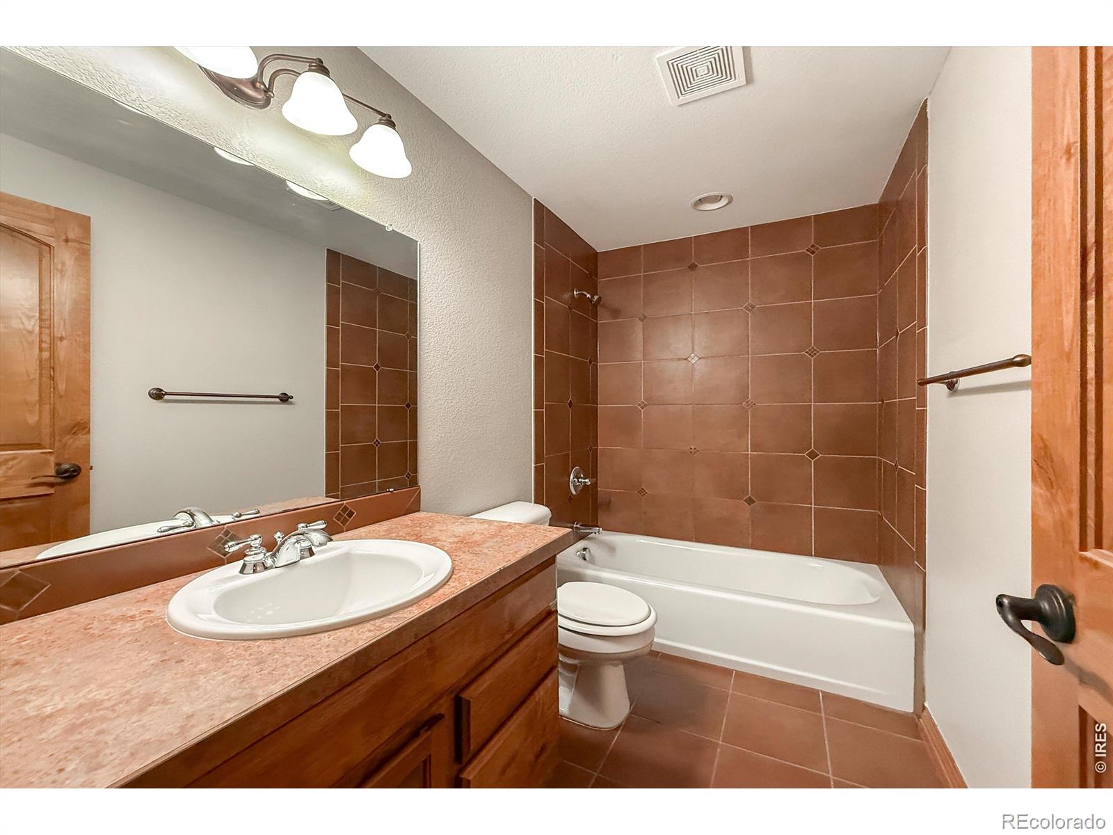 MLS Image #34 for 1986 e seadrift drive,windsor, Colorado