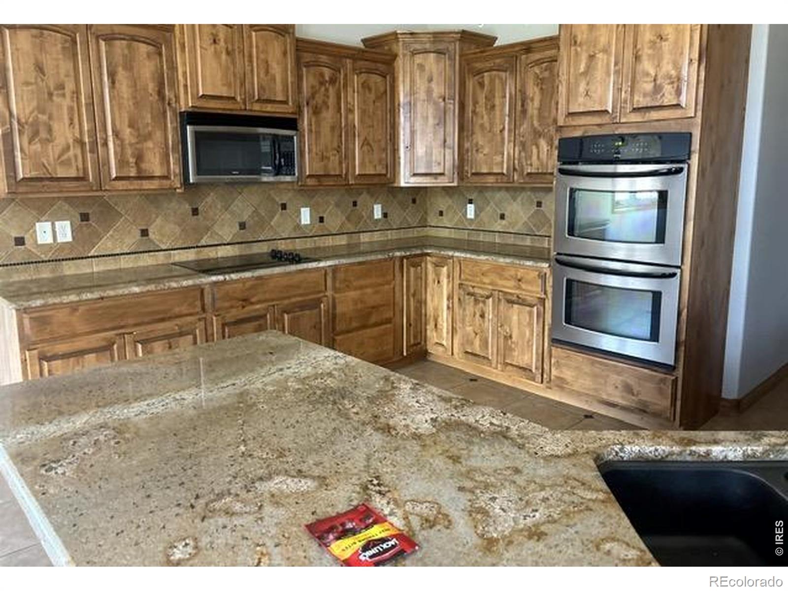 MLS Image #7 for 1986 e seadrift drive,windsor, Colorado