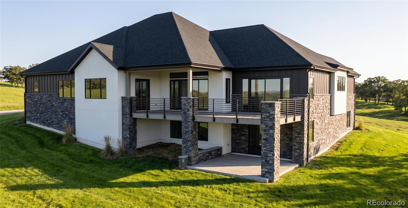 MLS Image #2 for 18285 w 57th place,golden, Colorado