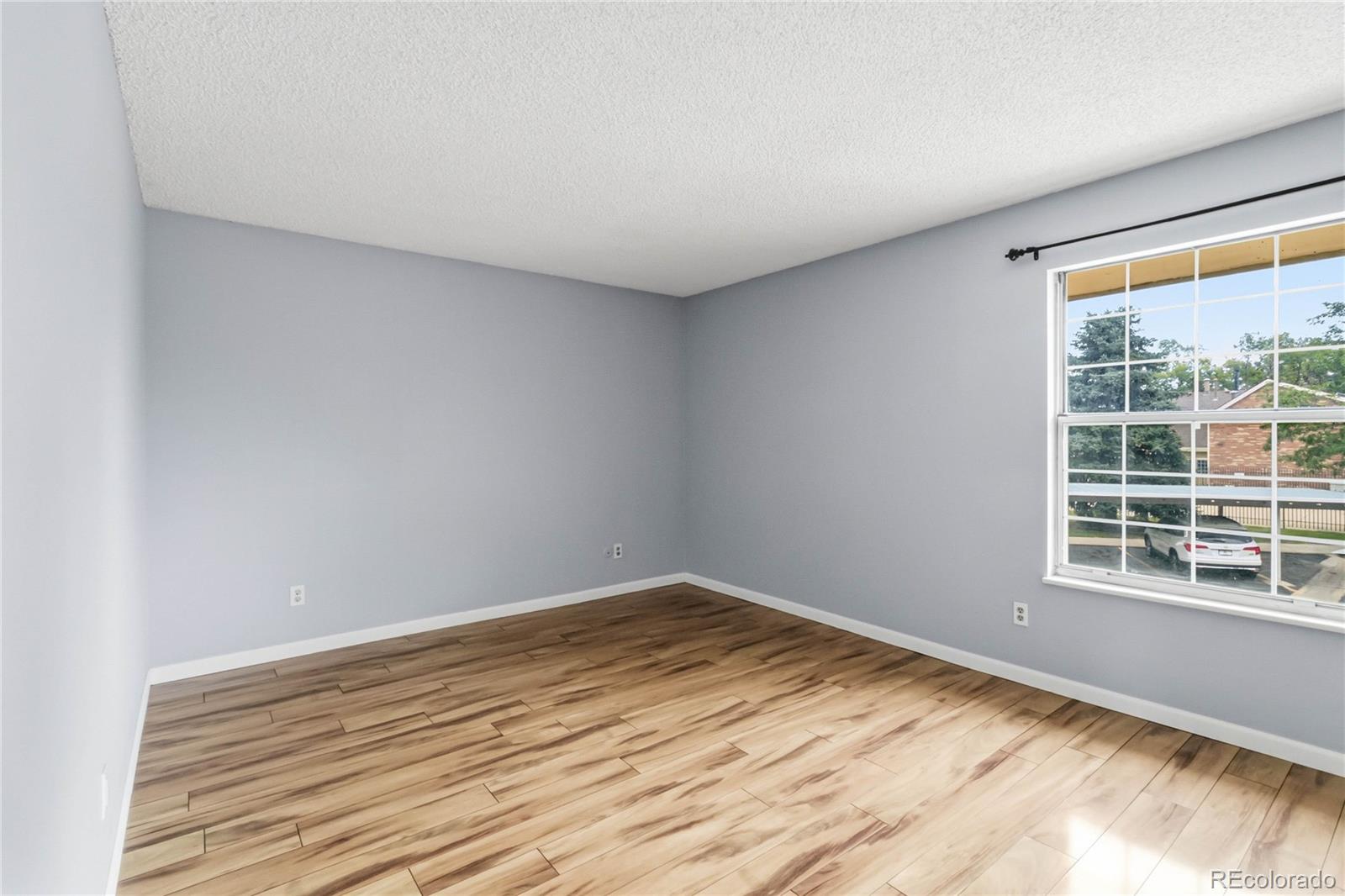 MLS Image #14 for 10251 w 44th avenue,wheat ridge, Colorado