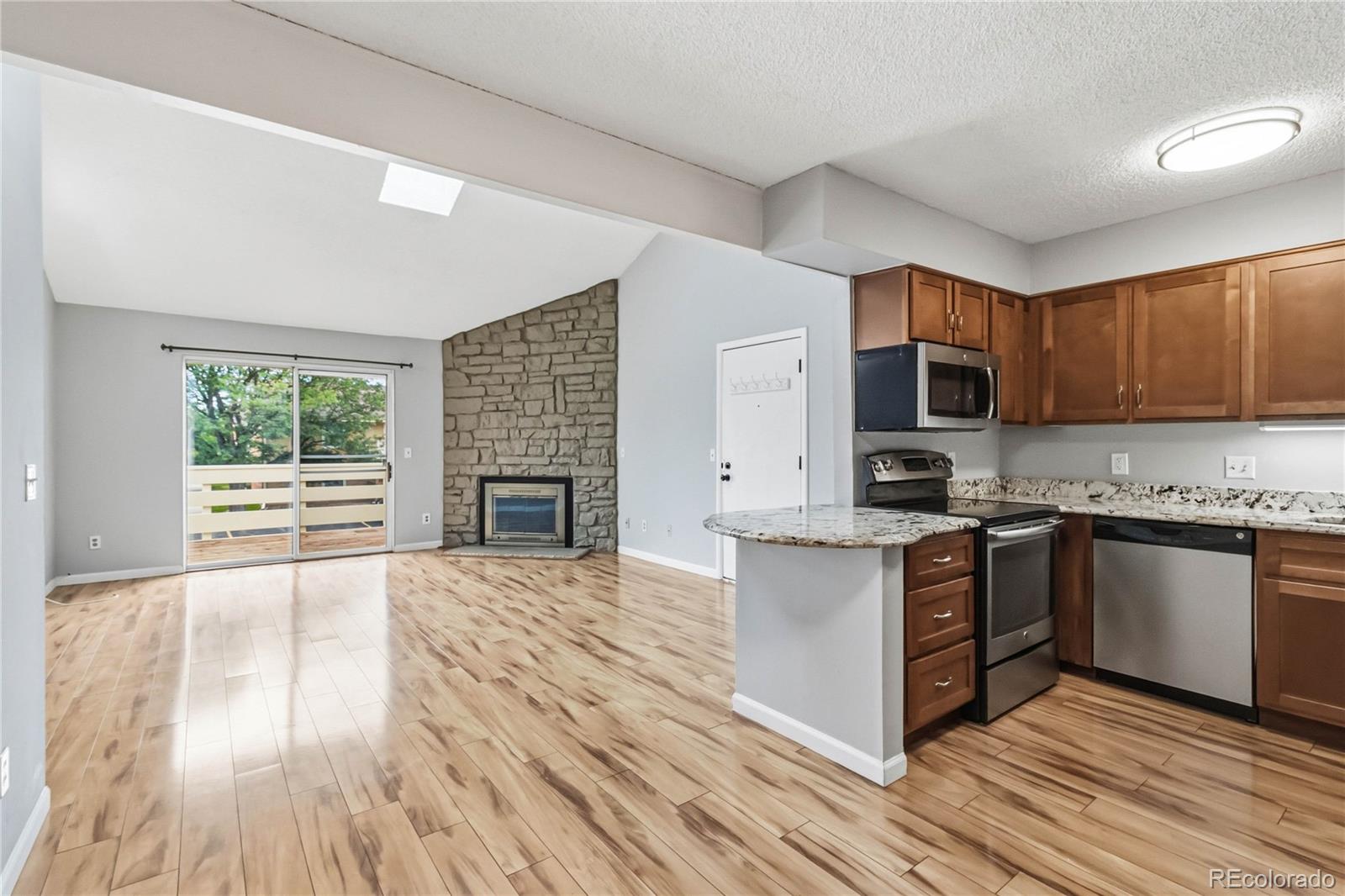 MLS Image #4 for 10251 w 44th avenue,wheat ridge, Colorado