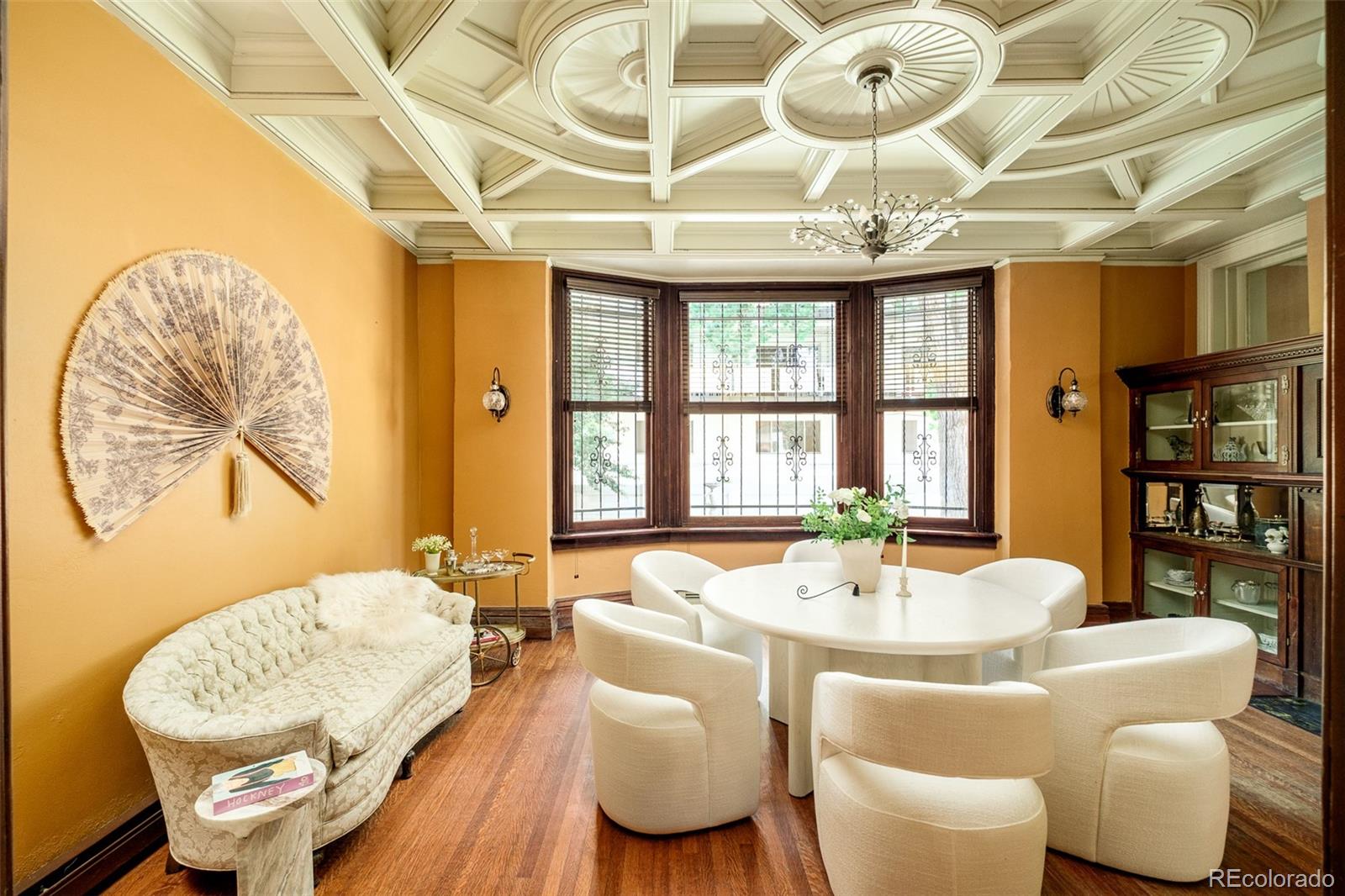 MLS Image #10 for 929 n pearl street,denver, Colorado
