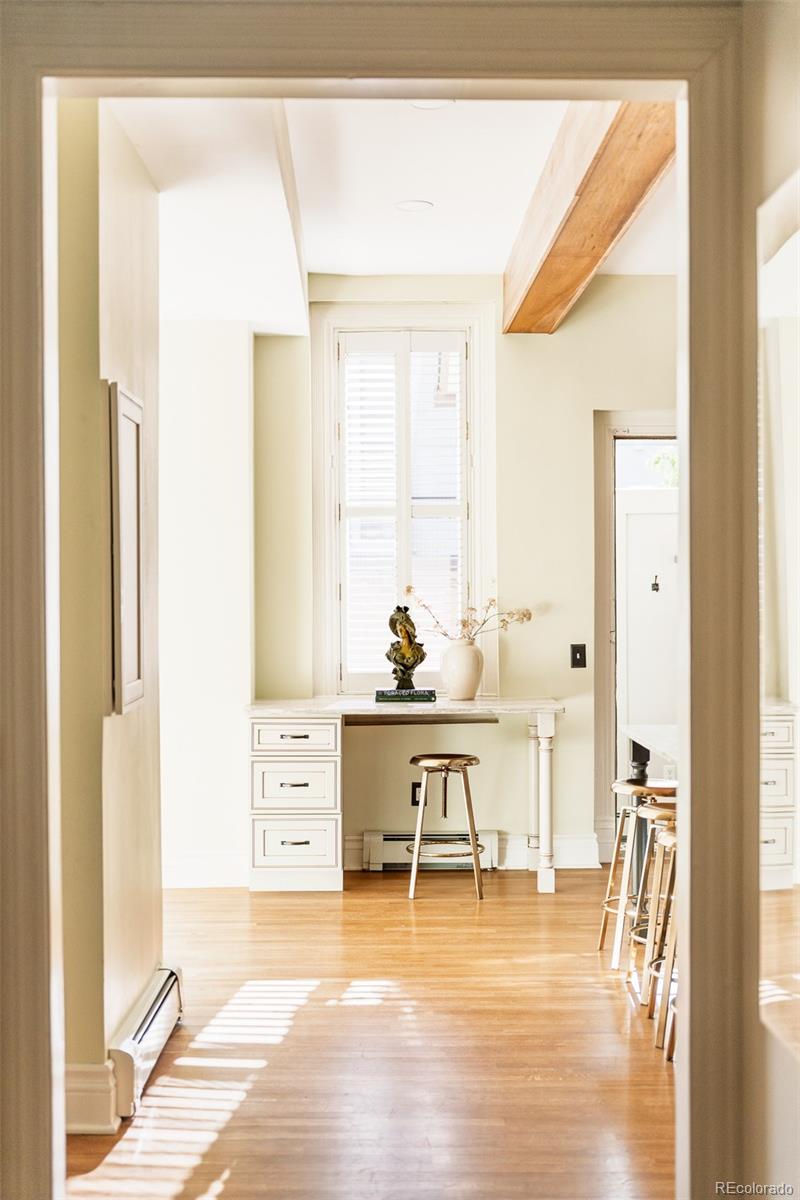 MLS Image #22 for 929 n pearl street,denver, Colorado