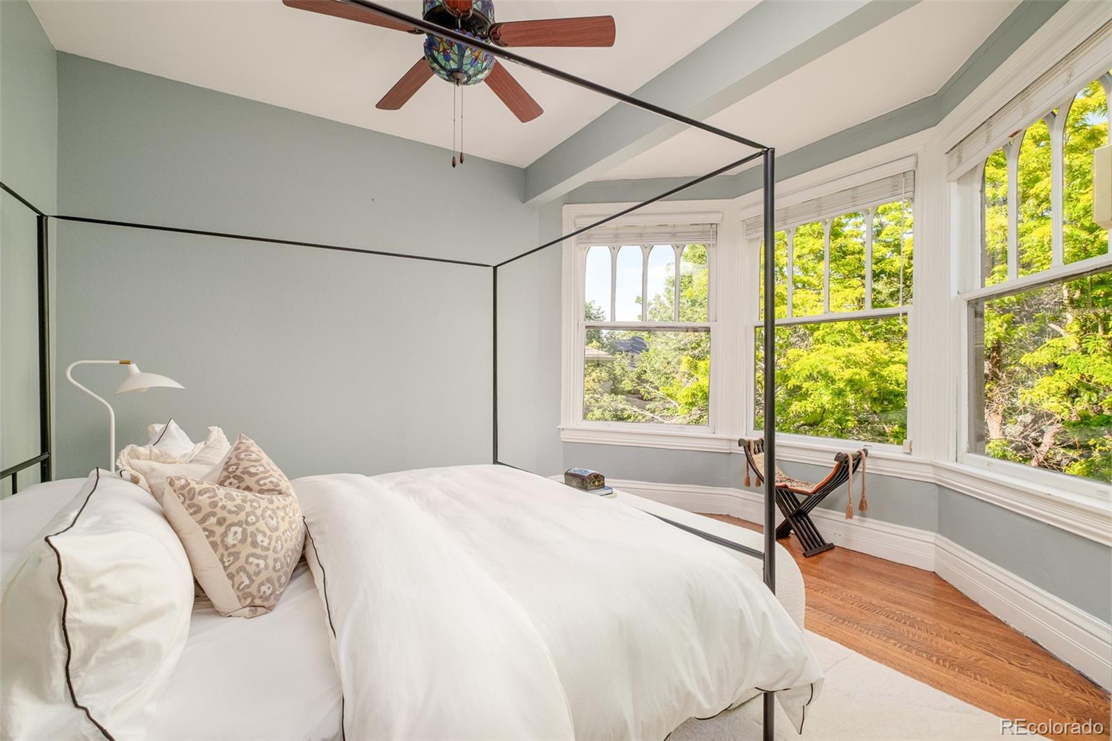 MLS Image #32 for 929 n pearl street,denver, Colorado