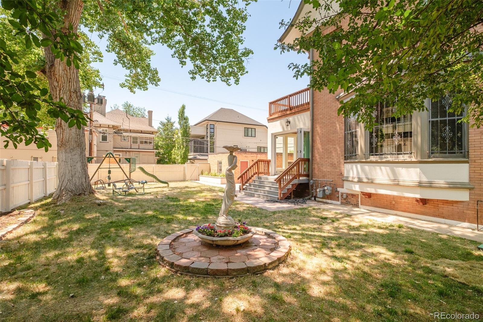 MLS Image #48 for 929 n pearl street,denver, Colorado