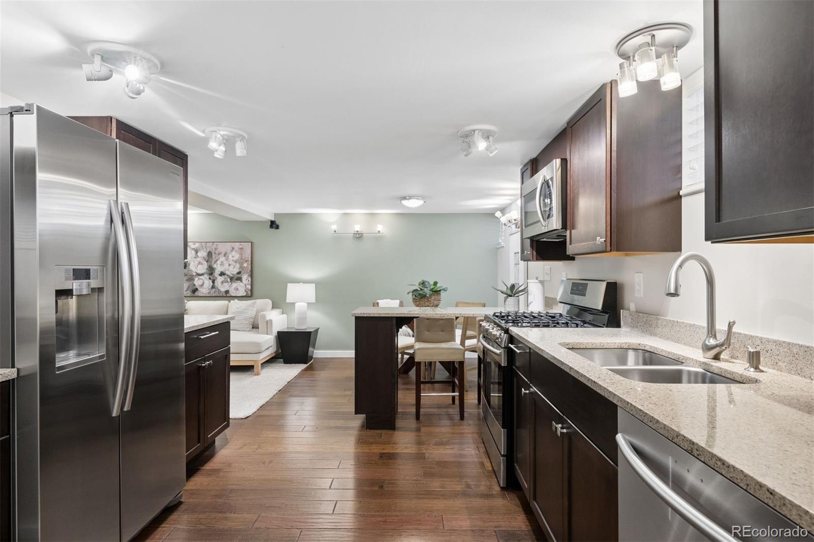 MLS Image #18 for 364 n clarkson street,denver, Colorado