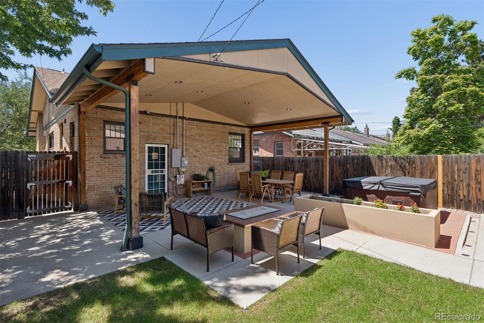 MLS Image #20 for 364 n clarkson street,denver, Colorado