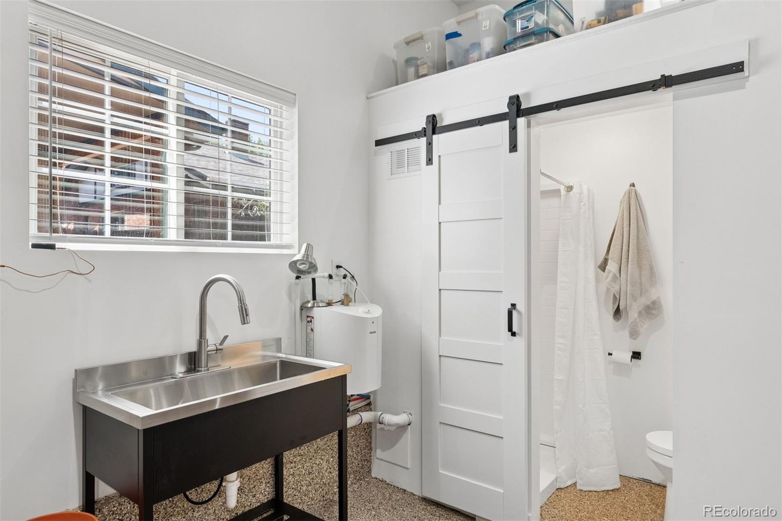 MLS Image #22 for 364 n clarkson street,denver, Colorado