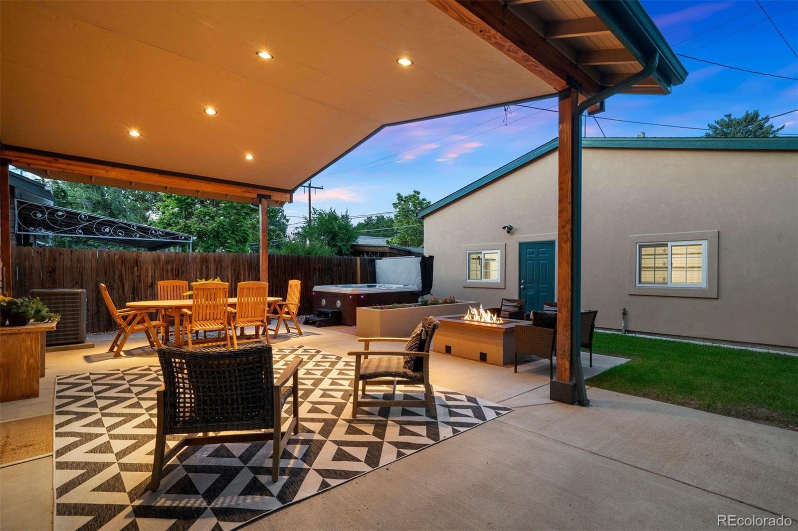 MLS Image #26 for 364 n clarkson street,denver, Colorado