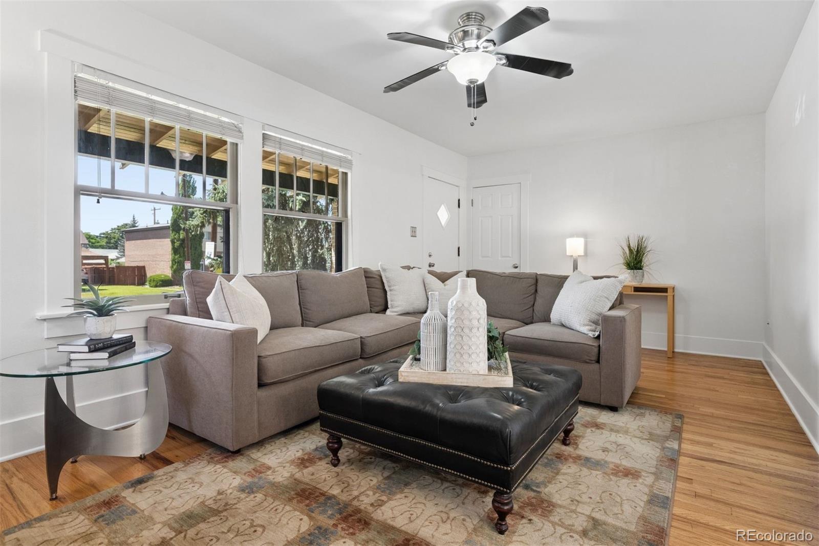 MLS Image #6 for 364 n clarkson street,denver, Colorado