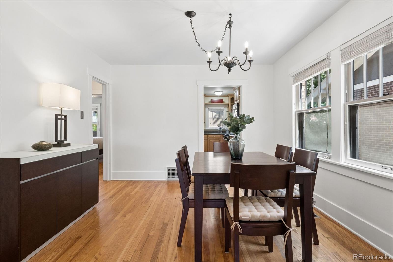 MLS Image #7 for 364 n clarkson street,denver, Colorado