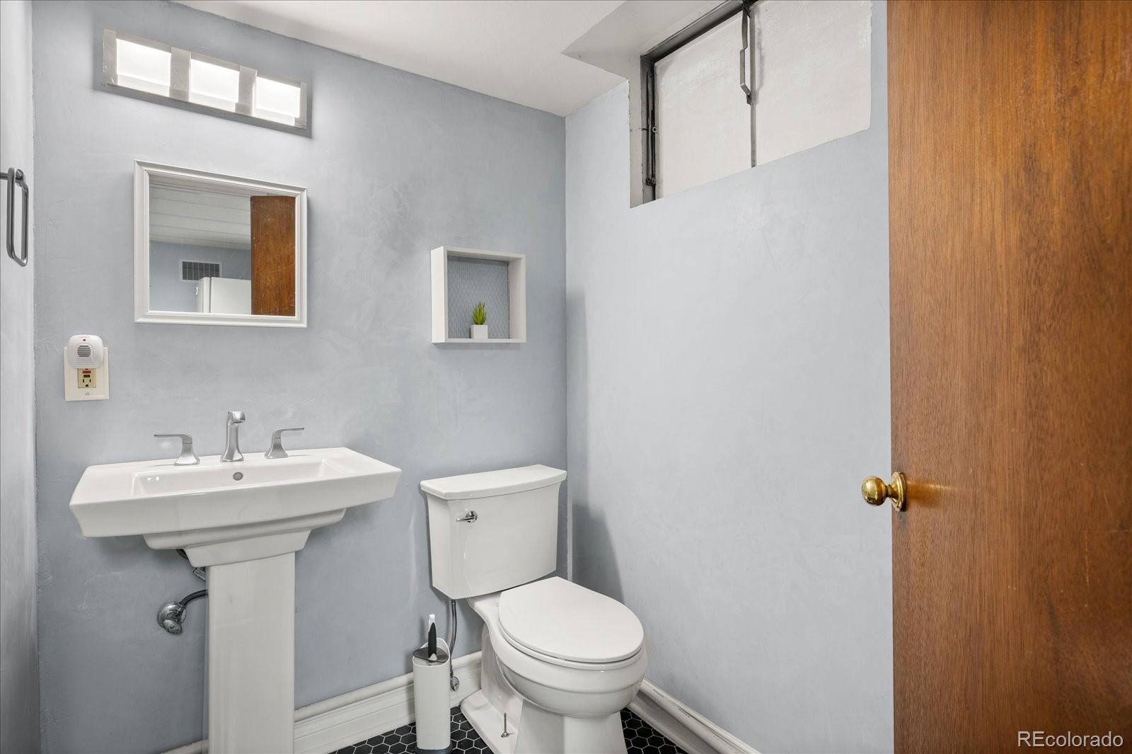 MLS Image #21 for 6797  lee street,arvada, Colorado