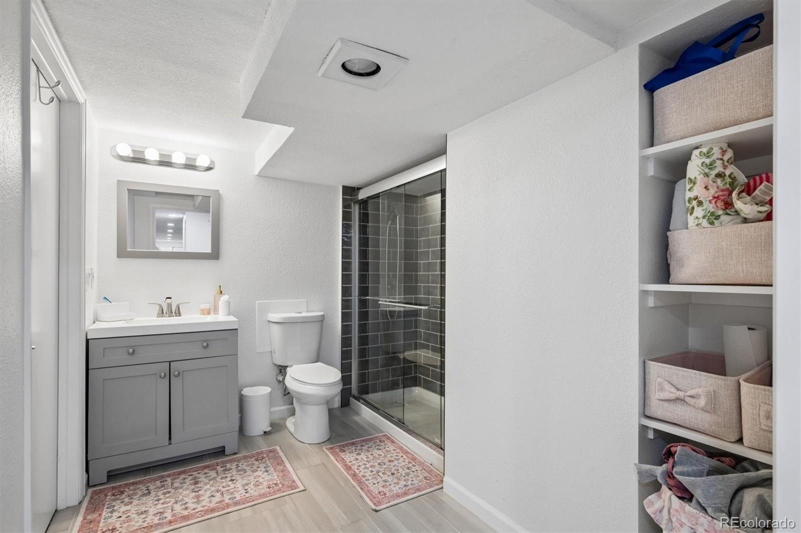 MLS Image #21 for 3140 e phillips drive,centennial, Colorado