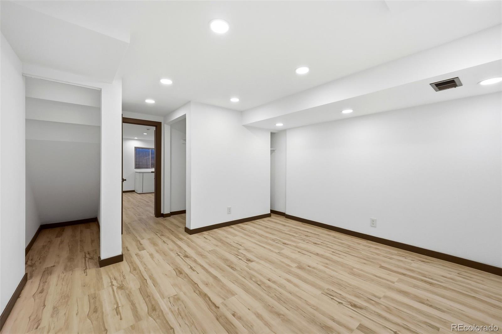 MLS Image #14 for 8217 s fillmore way,centennial, Colorado