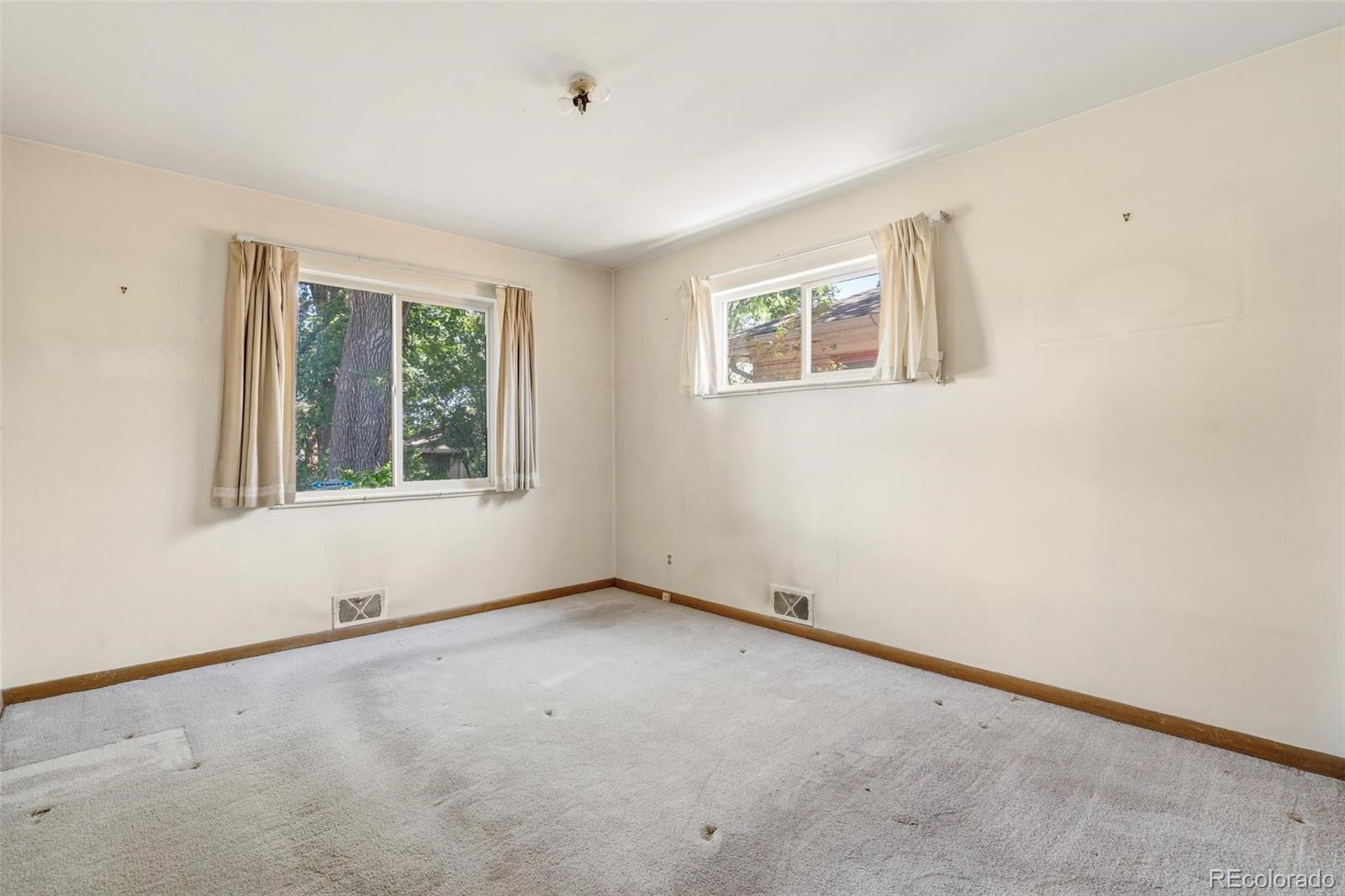 MLS Image #16 for 5845 w 37th avenue,denver, Colorado