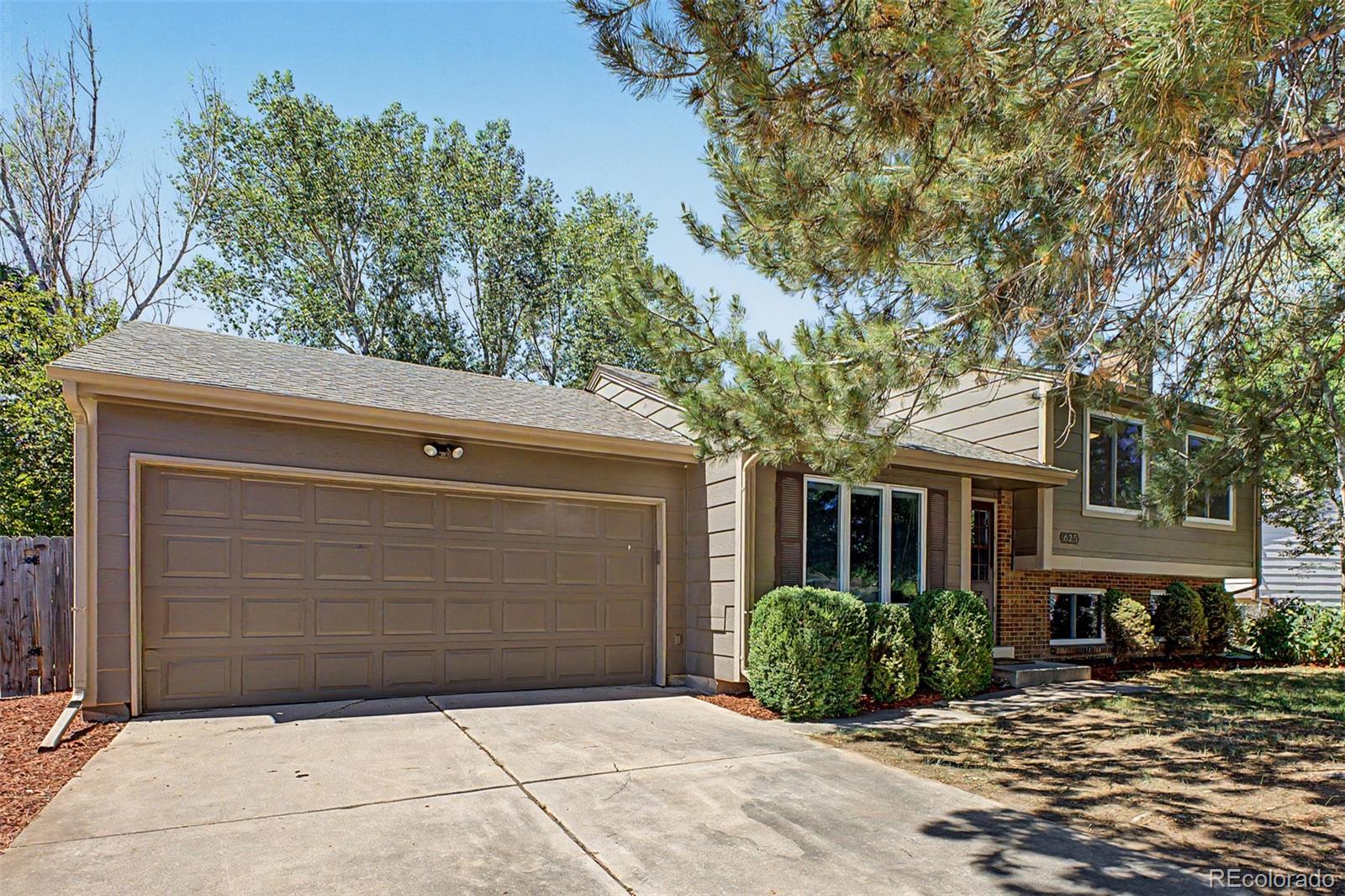 MLS Image #2 for 625  homestead court,fort collins, Colorado