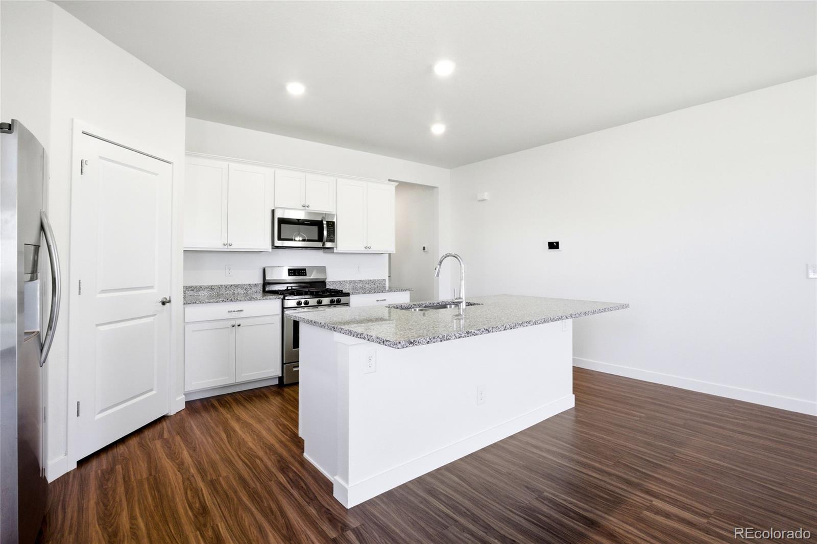 MLS Image #15 for 7471 e 157th avenue,thornton, Colorado