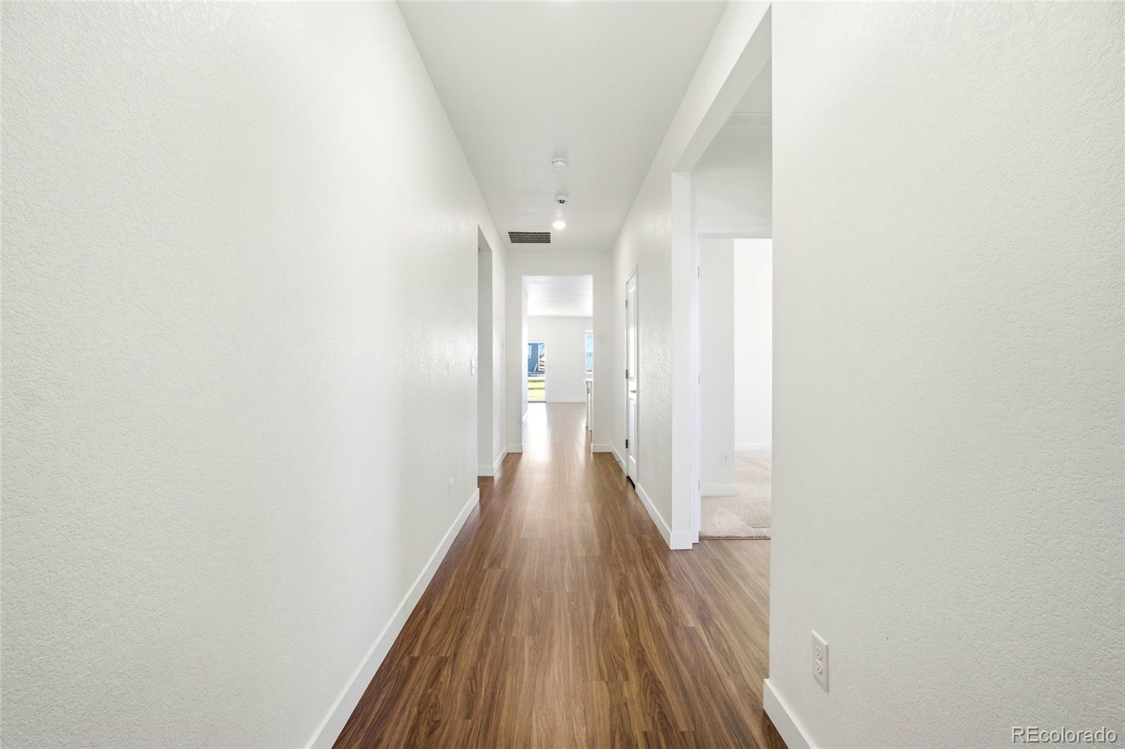 MLS Image #5 for 7471 e 157th avenue,thornton, Colorado