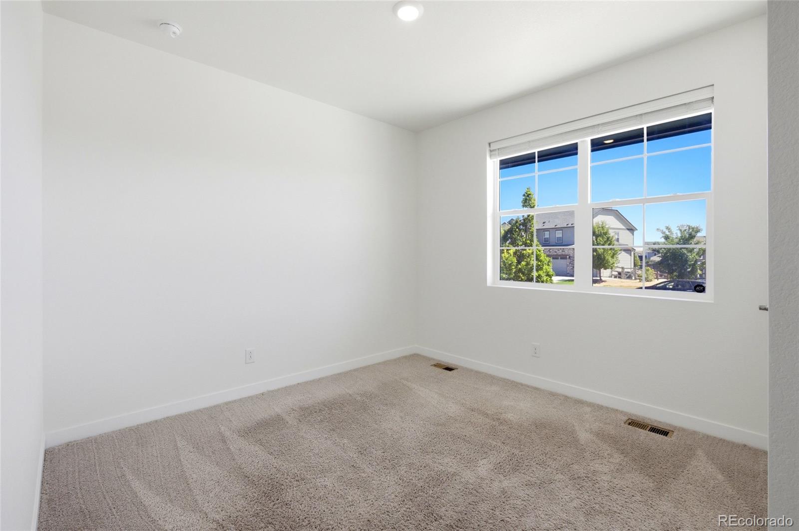 MLS Image #7 for 7471 e 157th avenue,thornton, Colorado