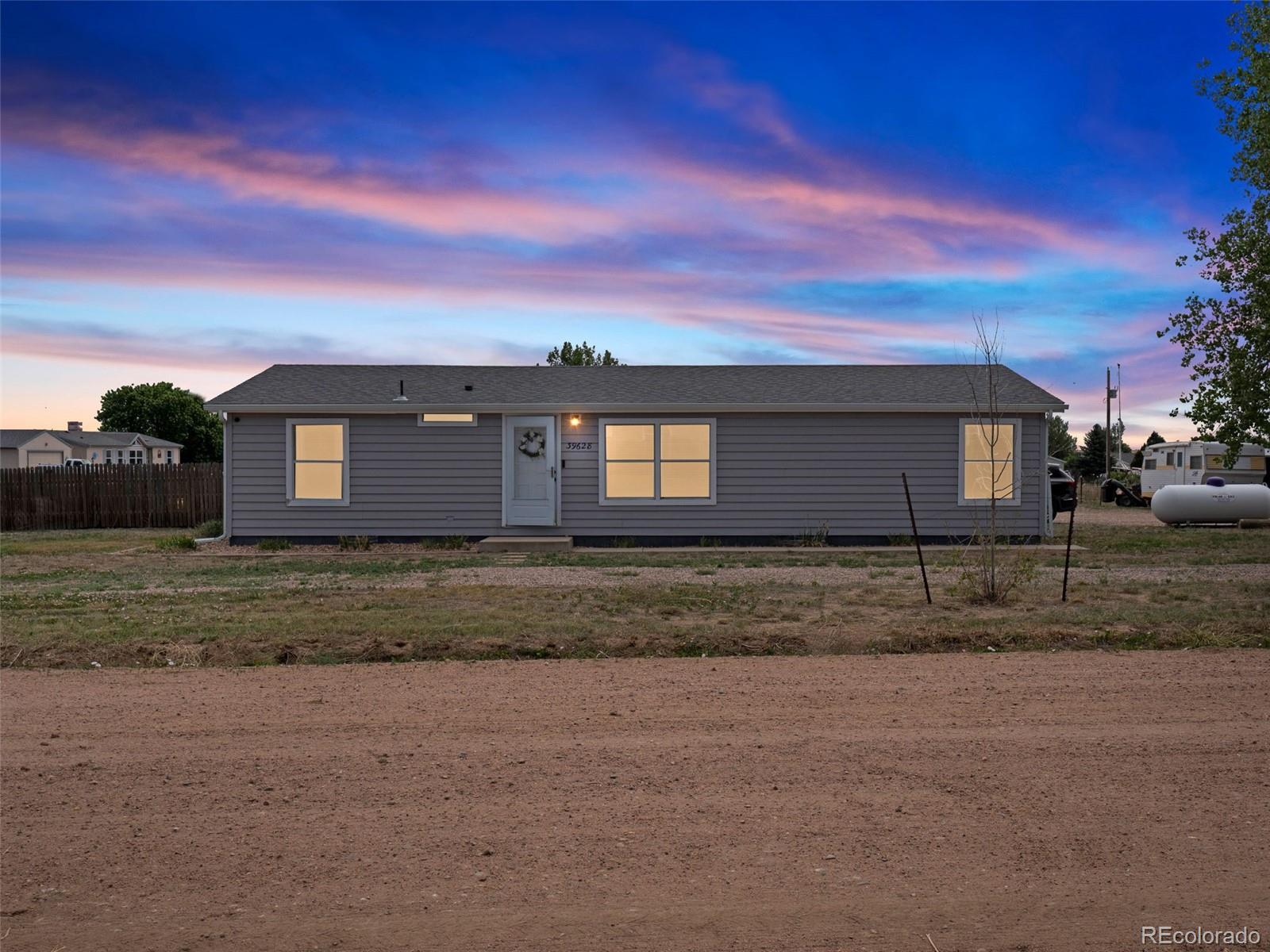 MLS Image #0 for 39628  boulevard a ,eaton, Colorado