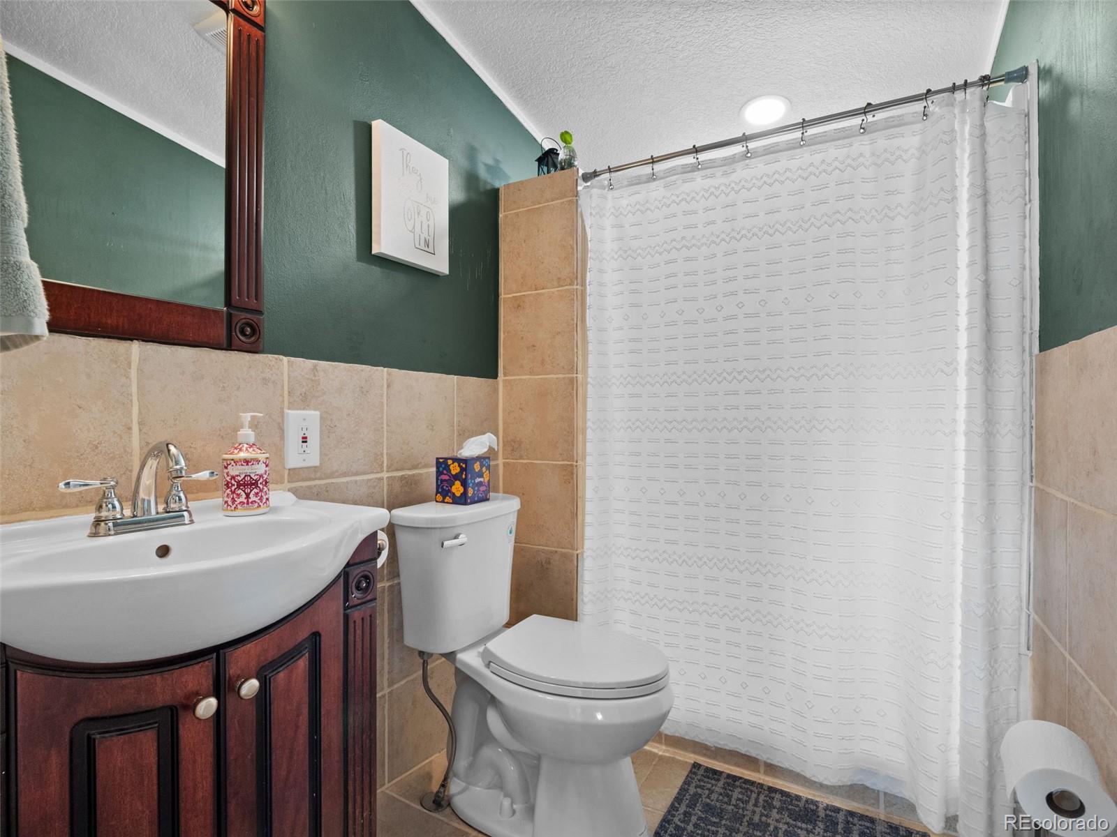 MLS Image #14 for 39628  boulevard a ,eaton, Colorado