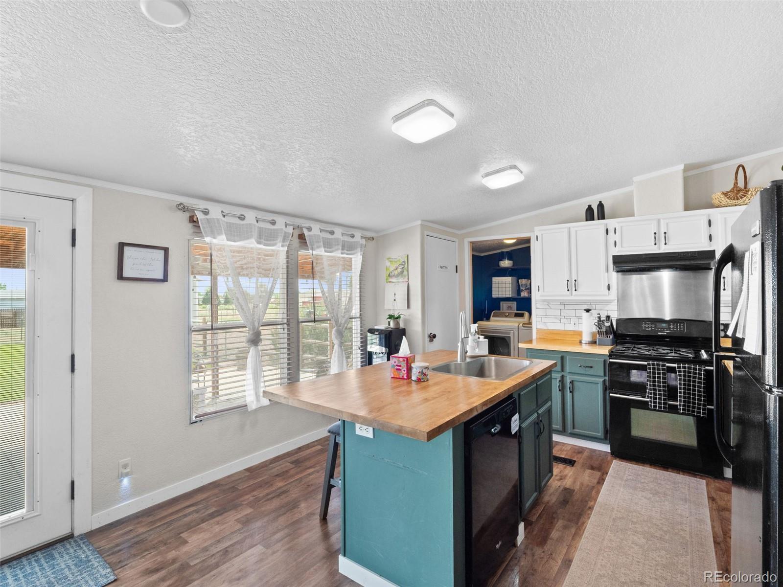 MLS Image #6 for 39628  boulevard a ,eaton, Colorado