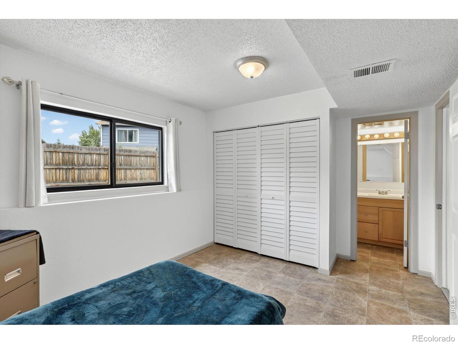MLS Image #10 for 4155 s nucla way,aurora, Colorado