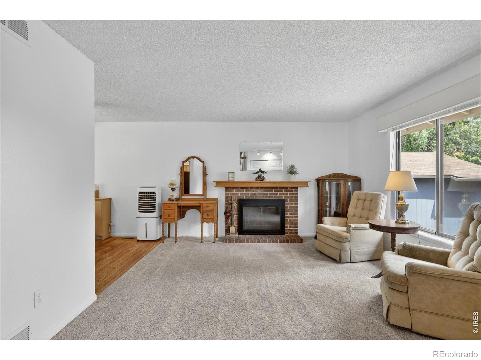 MLS Image #5 for 4155 s nucla way,aurora, Colorado