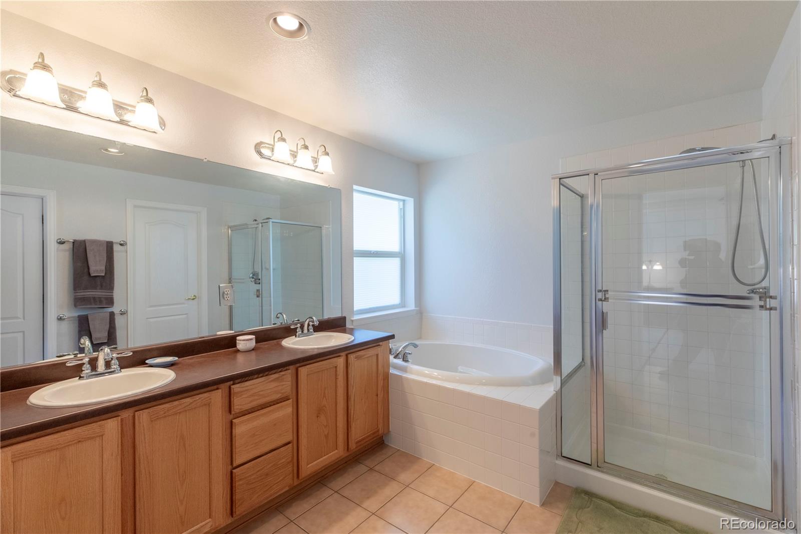 MLS Image #20 for 10832  trotwood way,littleton, Colorado