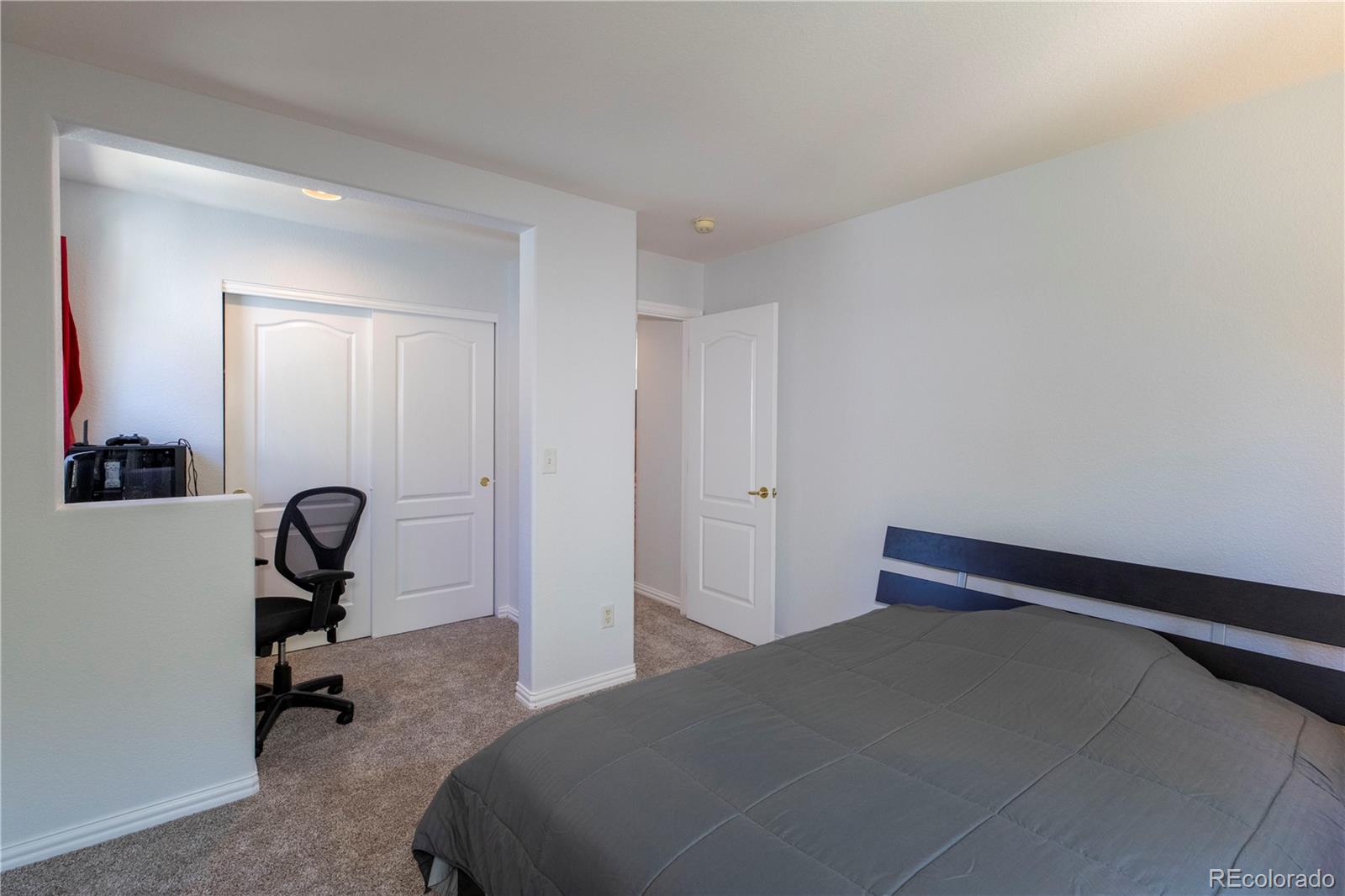 MLS Image #23 for 10832  trotwood way,littleton, Colorado