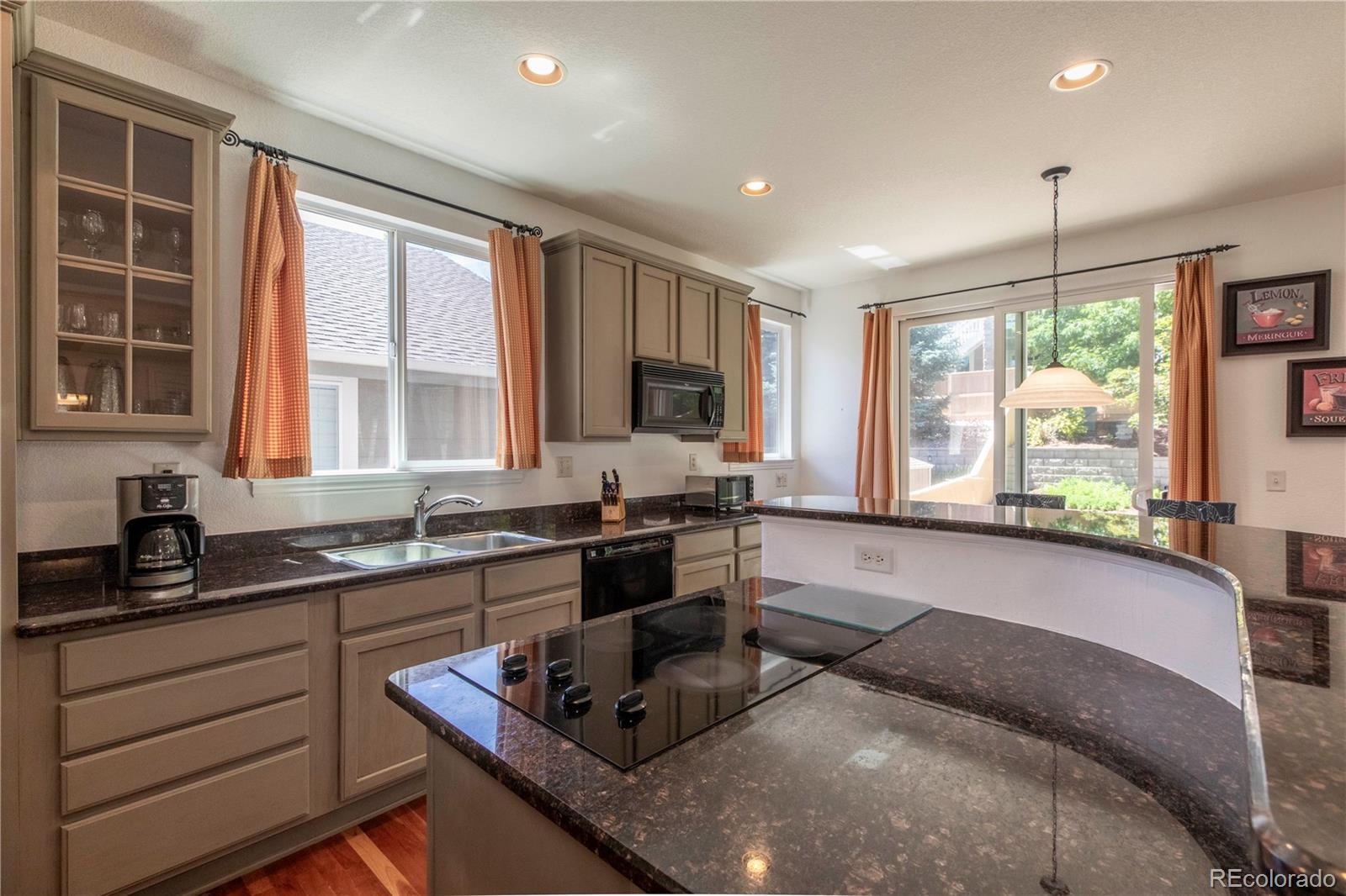 MLS Image #9 for 10832  trotwood way,littleton, Colorado