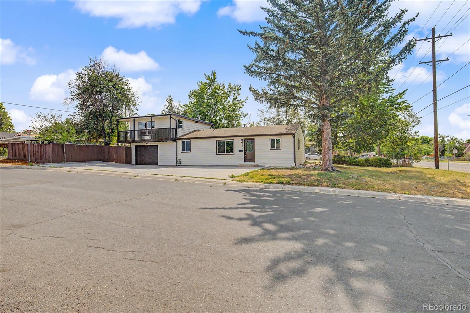 MLS Image #2 for 901 s raleigh street,denver, Colorado