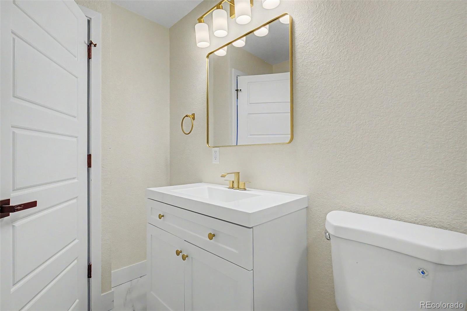 MLS Image #22 for 901 s raleigh street,denver, Colorado