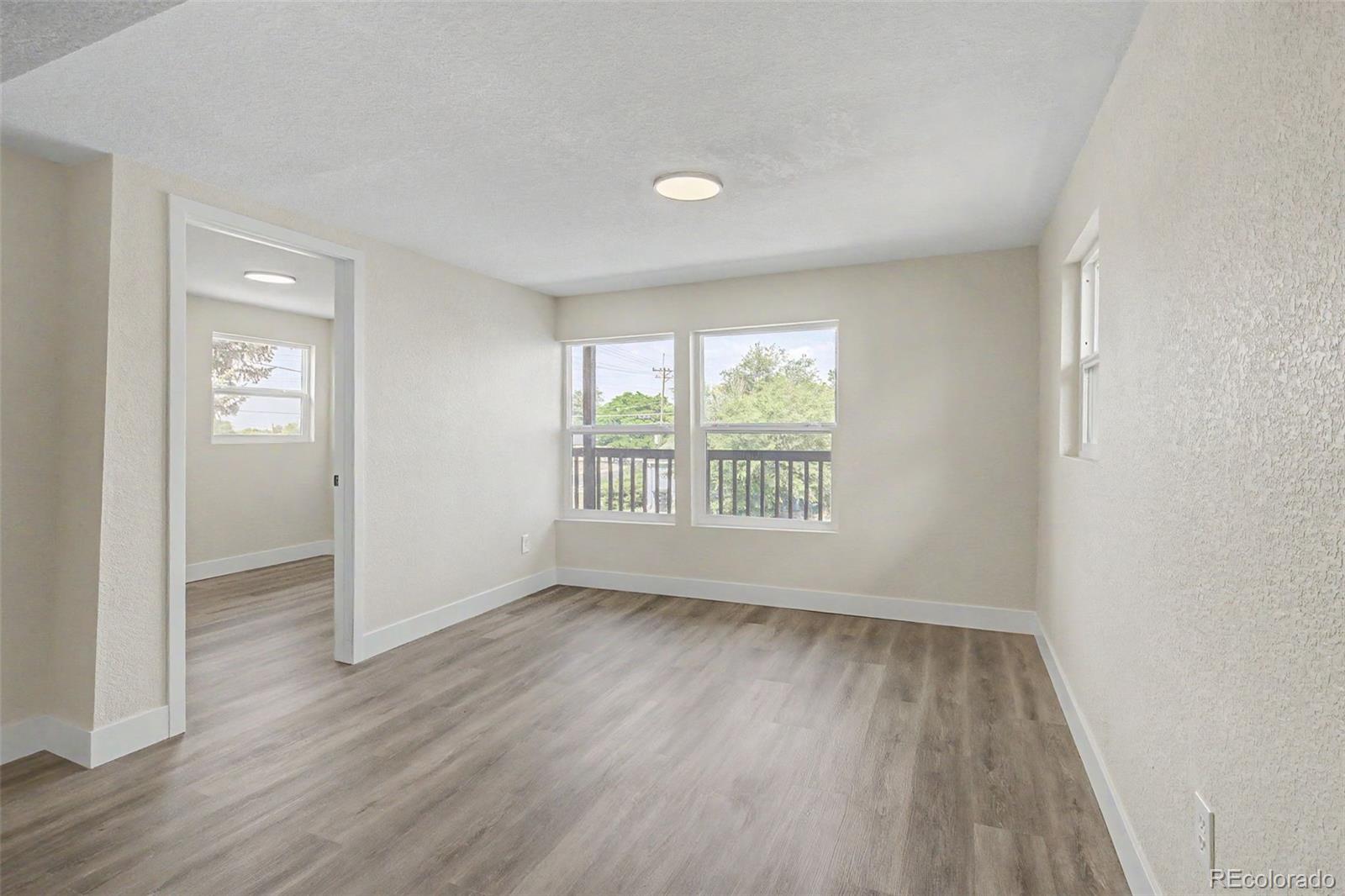 MLS Image #29 for 901 s raleigh street,denver, Colorado