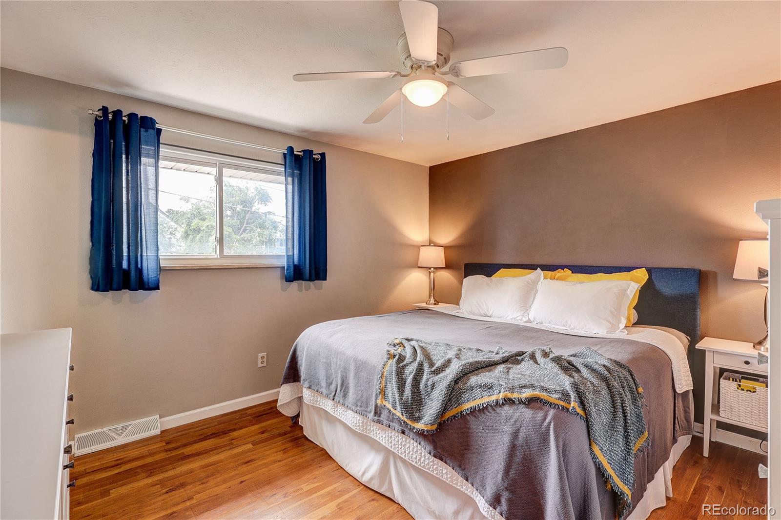 MLS Image #11 for 8186 e girard avenue,denver, Colorado