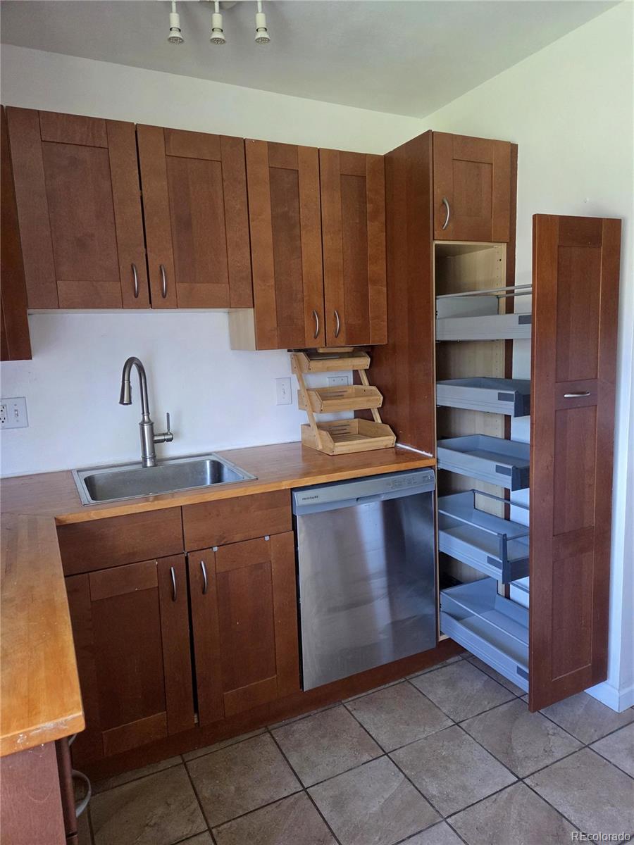 MLS Image #5 for 3420 w 96th avenue,westminster, Colorado