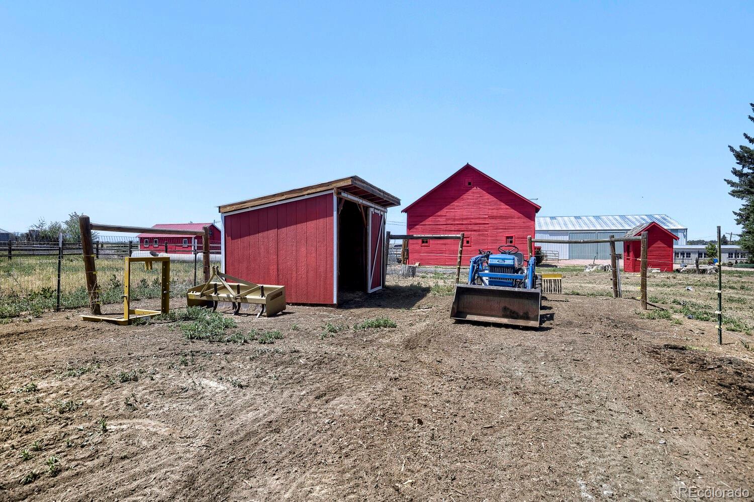 MLS Image #36 for 16729  county road 7 ,mead, Colorado