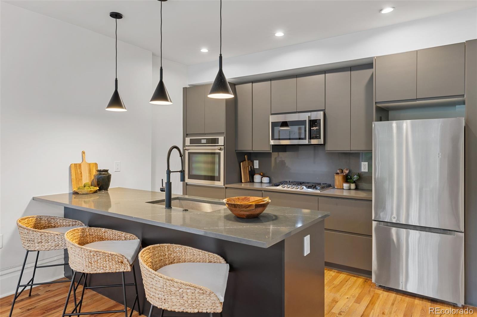 MLS Image #19 for 1442  stuart street,denver, Colorado