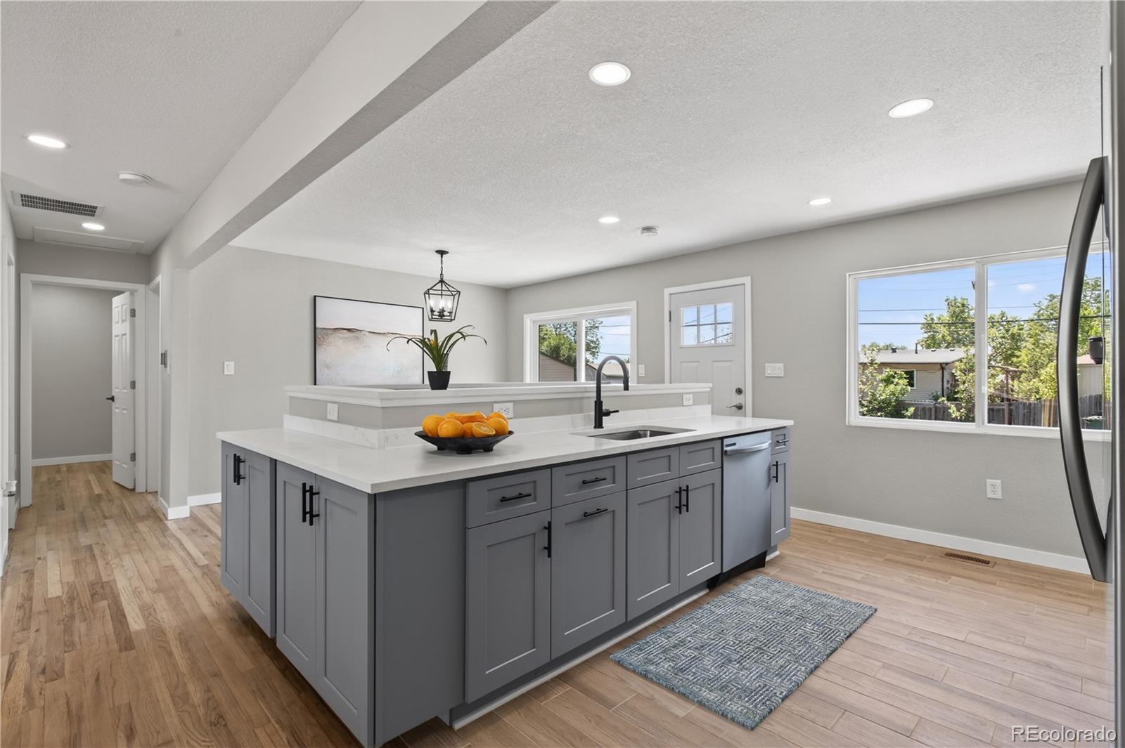 MLS Image #10 for 9200  aspen drive,denver, Colorado