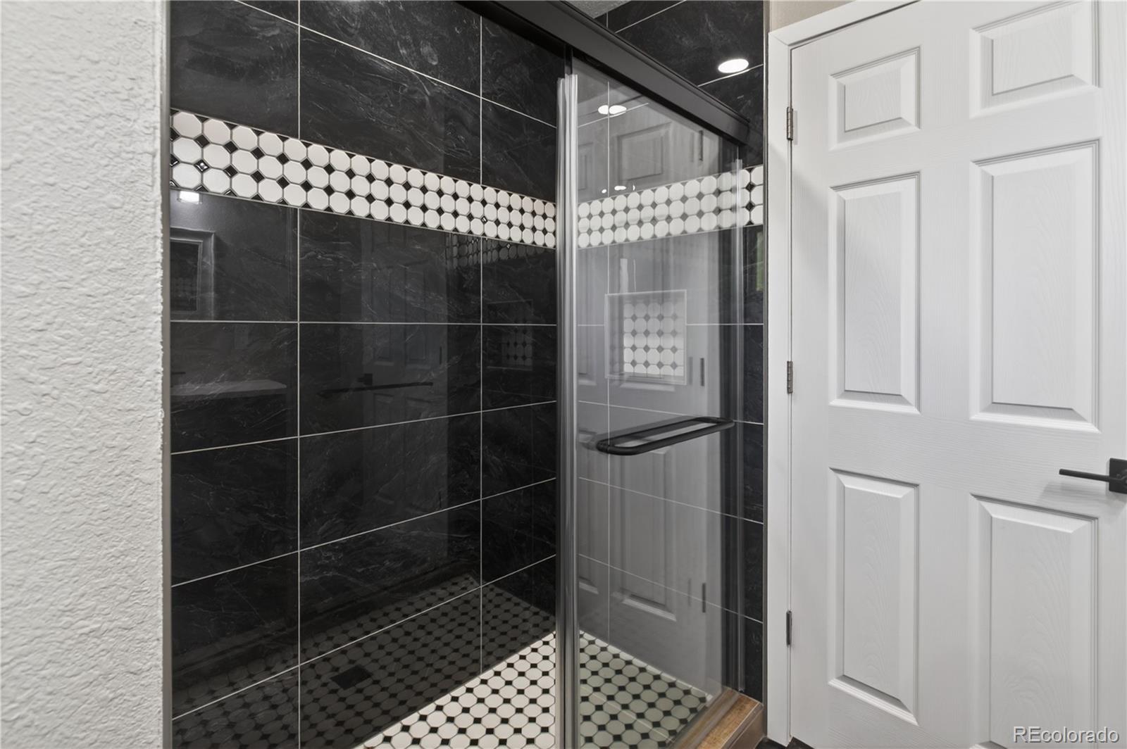 MLS Image #16 for 9200  aspen drive,denver, Colorado