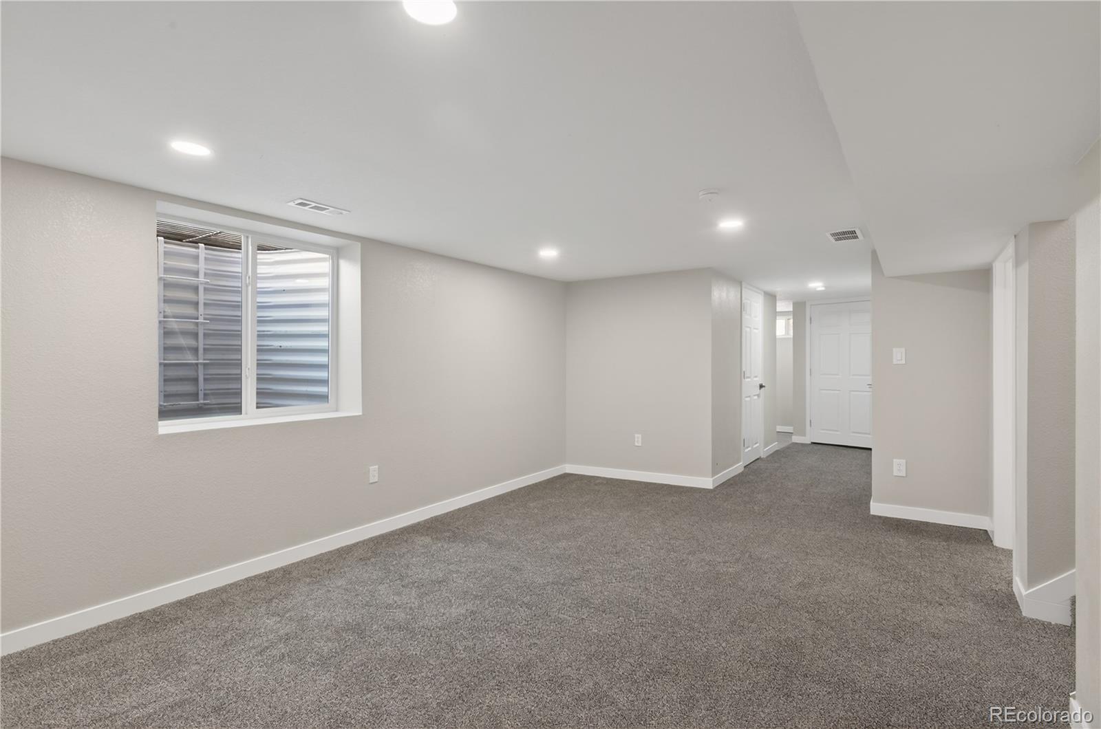 MLS Image #24 for 9200  aspen drive,denver, Colorado