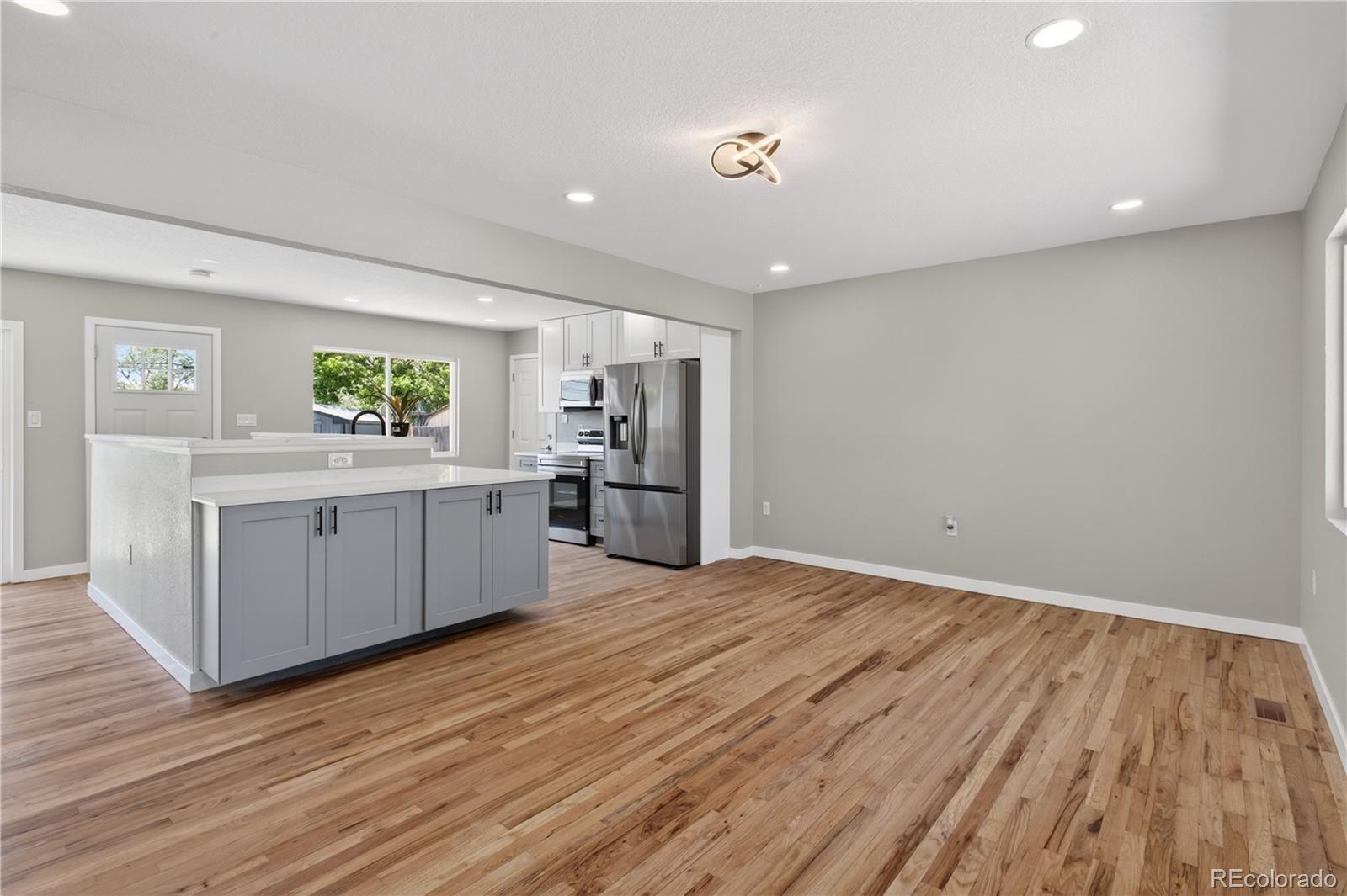 MLS Image #7 for 9200  aspen drive,denver, Colorado