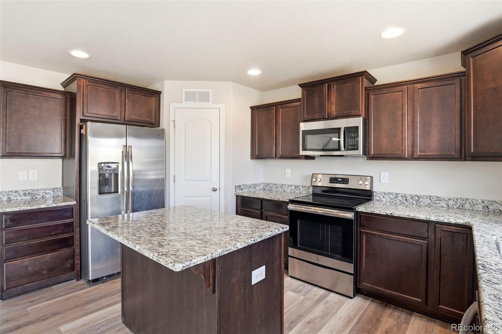 MLS Image #11 for 10725  traders parkway,fountain, Colorado